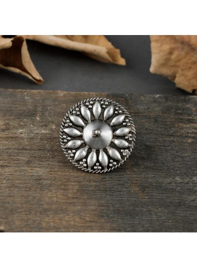 Black Oxidised Round Adjustable Jewelry Ring For Women 