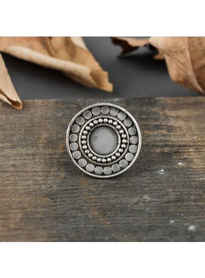 Oussum Oxidised Round Brass Adjustable Black Finger Ring