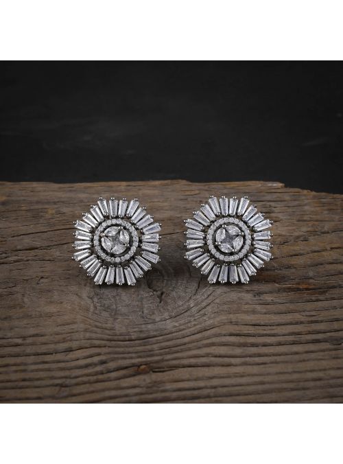 Women Fashion Brass Alloy Oval Buguette Cubic Zirconiac Stud Earring For Gift 